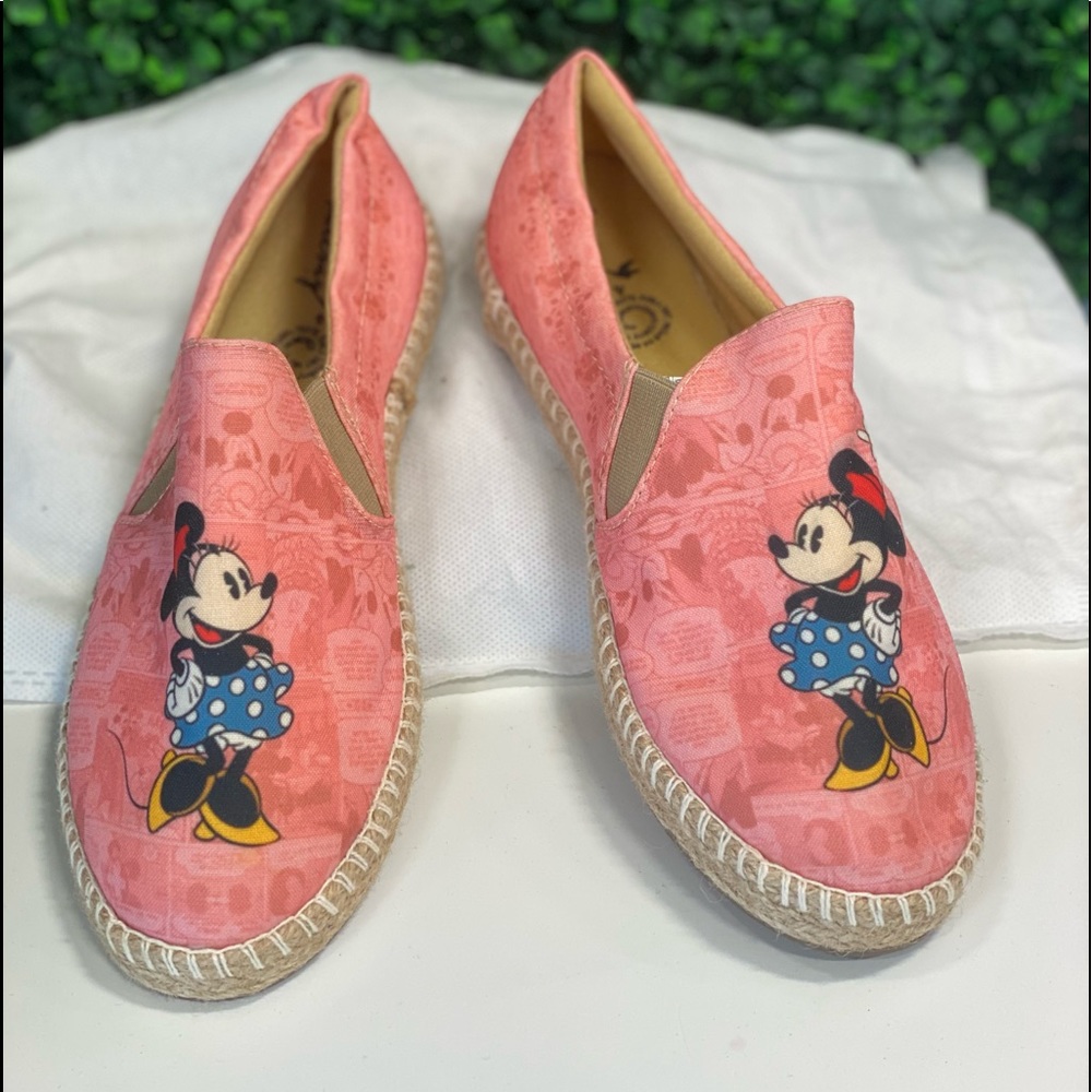 Mickey Mouse flats shoes size 7
